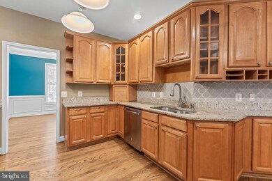 10801 Cinnamon Teal Dr, Spotsylvania, VA 22553 - photo 7