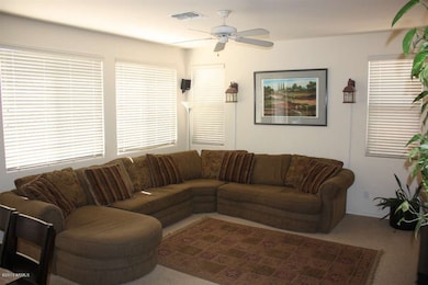 HUGE FAMILY ROOM