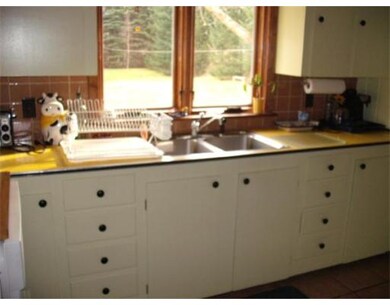 116 Maple St unit 116, Northborough, MA 01532 - photo 3