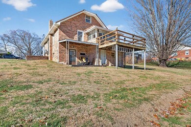 22247 Lincoln Cir, Damascus, VA 24236 - photo 5