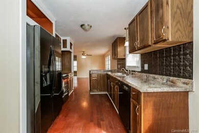 453 Kingfield Dr SW, Concord, NC 28027 - photo 3