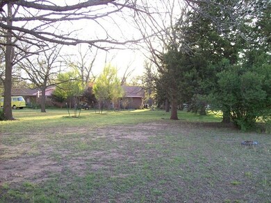 105 W Rock Creek Dr, Cache, OK 73527 - photo 5