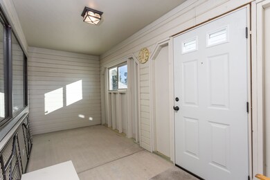 003_Enclosed Front Porch