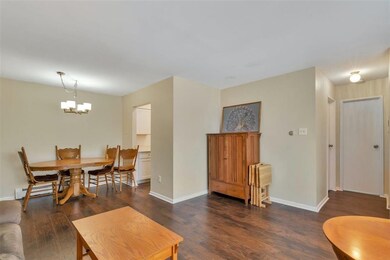 439 Ridge Rd unit 13, Lyndhurst, NJ 07071 - photo 4