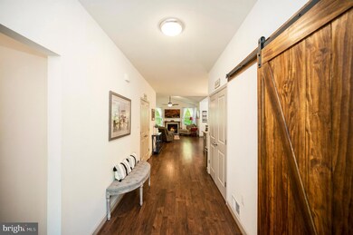 846 Confederate Dr, Locust Grove, VA 22508 - photo 4