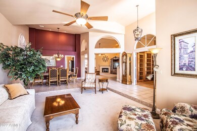 950 W Sherri Dr, Gilbert, AZ 85233 - photo 5