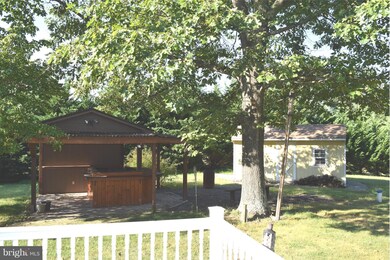 38 Cherokee Trail, Berkeley Springs, WV 25411 - photo 7