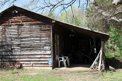 831 River Hill Rd, Statesville, NC 28625 - photo 3