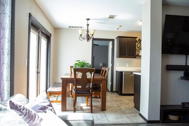 4205 Sonoma Dr, Argyle, TX 76226 - photo 7