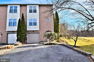 274 Ridgeview Dr, Alburtis, PA 18011 - photo 2