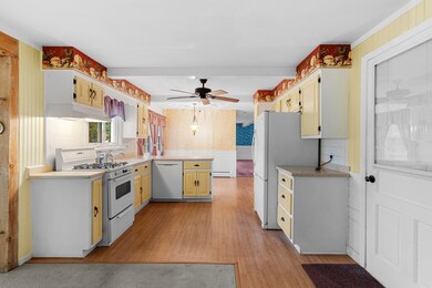 95 Brookside Rd, Somerset, MA 02726 - photo 5