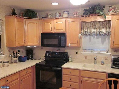 76 Knollwood Dr, Woodbury, NJ 08096 - photo 2