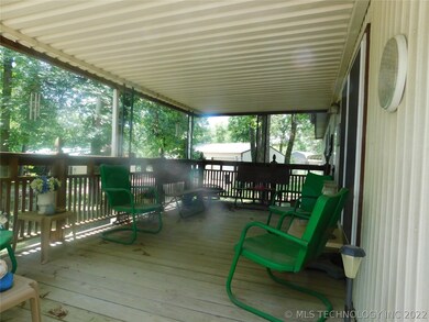 Perfect front porch for visiting!!