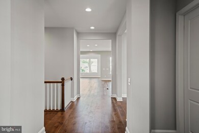 129 Nuthatch Dr, Lake Frederick, VA 22630 - photo 4