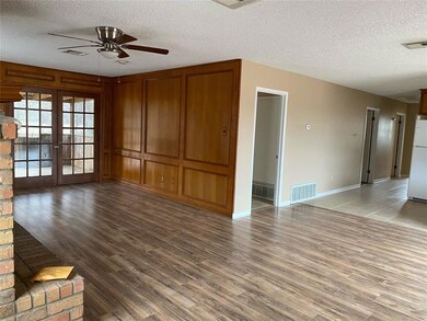 106 SE County Road 2231, Corsicana, TX 75109 - photo 4