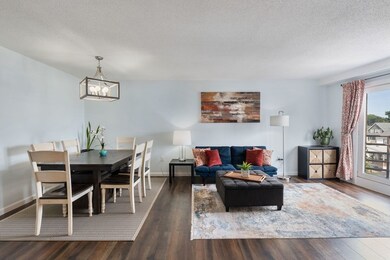 314 Riverside Ave unit 407, Medford, MA 02155 - photo 2