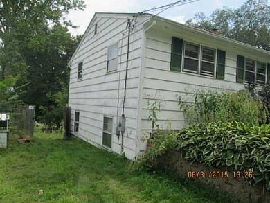 62 Lenox Ave, West Warwick, RI 02893 - photo 2