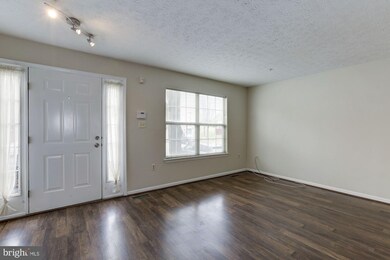 9017 Lake Largo Dr, Upper Marlboro, MD 20774 - photo 4