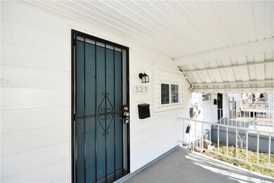 527 Farnsworth Ave, Clairton, PA 15025 - photo 2