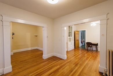 54 Wainwright St unit 1, Dorchester Center, MA 02124 - photo 4