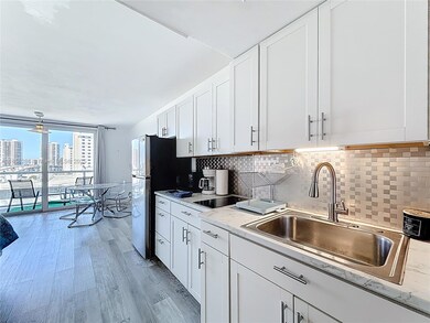 19201 Collins Ave unit 636, Sunny Isles Beach, FL 33160 - photo 5