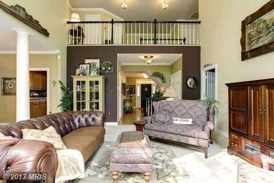 6305 Oak Stone Ct, Clifton, VA 20124 - photo 2