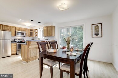 14413 Pebble Hill Ln, North Potomac, MD 20878 - photo 7