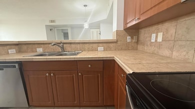 1755 Village Blvd unit 105, West Palm Beach, FL 33409 - photo 4