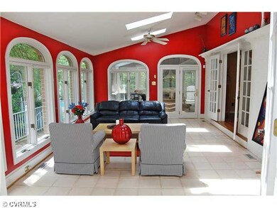 Den/Family/Great Room - Relax year-round in the su