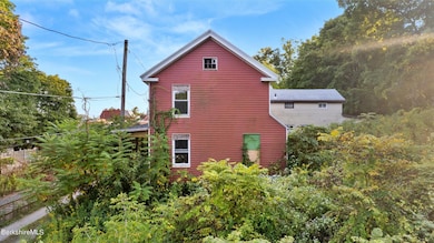 9 Railroad Ave, Great Barrington, MA 01230 - photo 6