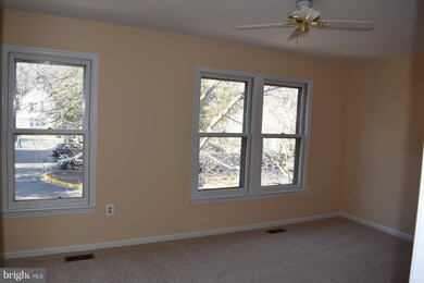 14635 Almanac Dr, Burtonsville, MD 20866 - photo 6