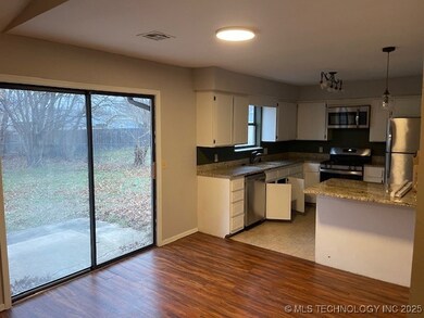 1902 W Ithica St, Broken Arrow, OK 74012 - photo 3