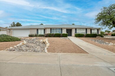 10127 Stoneway Dr, El Paso, TX 79925 - photo 3