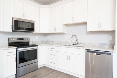 007 Kitchen Angle