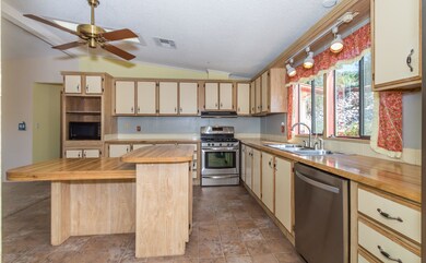 006_Kitchen