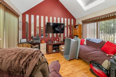 8SchoolSt-027