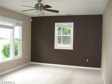 5719 Huntingcreek Dr, North Chesterfield, VA 23237 - photo 4