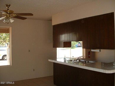614 E Monterey St, Chandler, AZ 85225 - photo 3