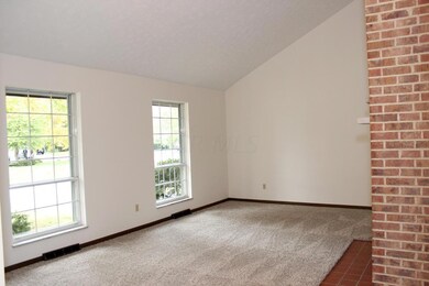 IMG_5740_Living Room