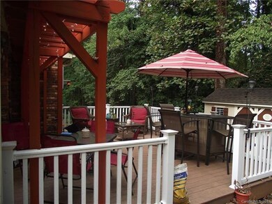 453 Heathcote Dr, Statesville, NC 28677 - photo 7