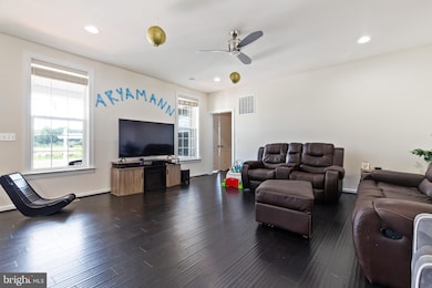 24430 Moon Glade Ct, Aldie, VA 20105 - photo 5