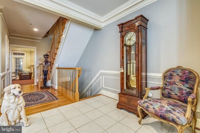 8327 Turnberry Ct, Potomac, MD 20854 - photo 7