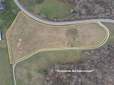 900 Lawrenceburg Rd, Willisburg, KY 40078 - photo 2