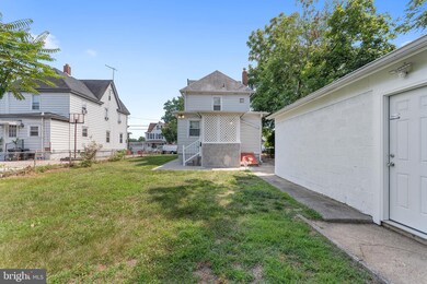 41 Roosevelt St, Paulsboro, NJ 08066 - photo 4