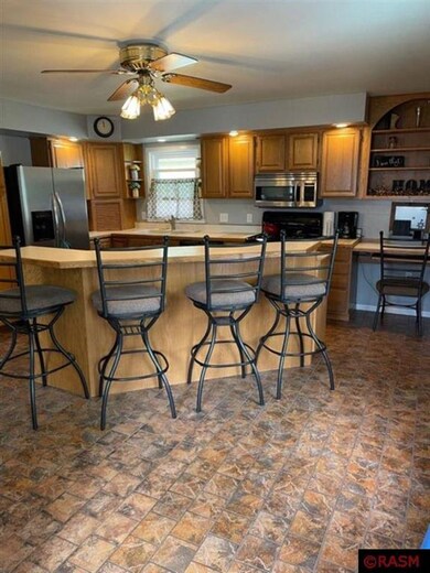 606 N Franklin St, New Ulm, MN 56073 - photo 4