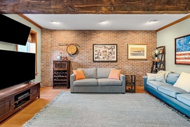 440 Hanover St unit 4C, Boston, MA 02113 - photo 3