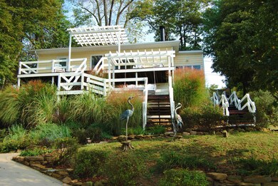 New Deck Swing