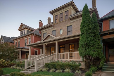 343 King Ave unit 345, Columbus, OH 43201 - photo 3