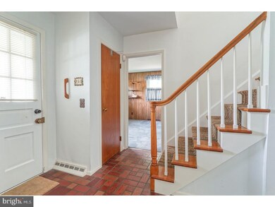 807 Coach Rd, Blackwood, NJ 08012 - photo 3