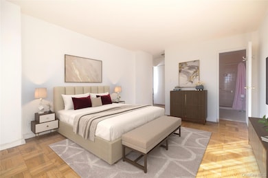 The Cryder House unit 10G, Whitestone, NY 11357 - photo 6